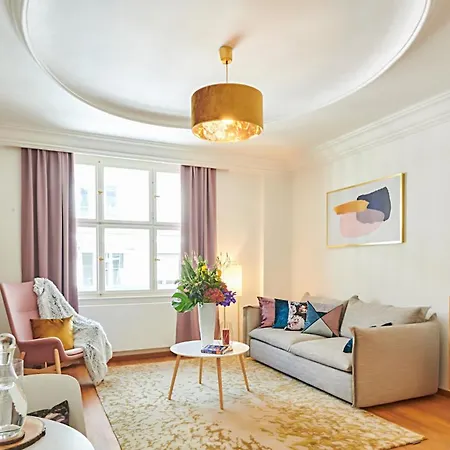 Palace Dlouha - Old Town Apartmán *