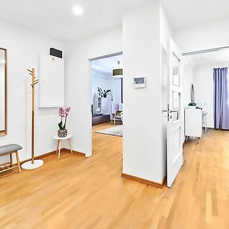 Palace Dlouha - Old Town Apartment *